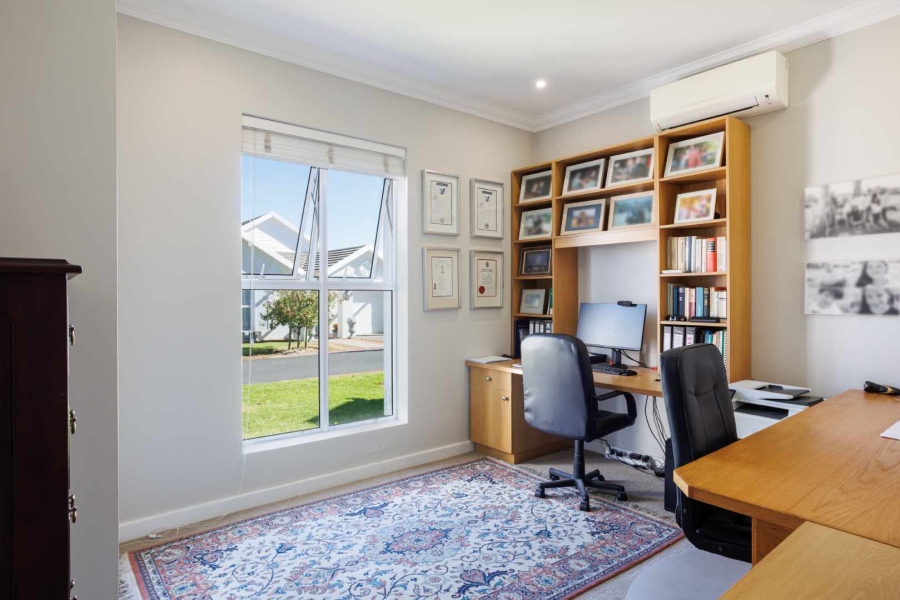 3 Bedroom Property for Sale in Val De Vie Estate Western Cape